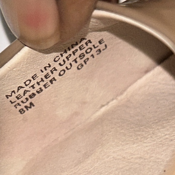 Michael Micheal Kors Tan Heels - Picture 7 of 10